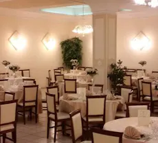 Restaurant La Lanterna ristorante pizzeria sala ricevimenti in Centre, Biancavilla