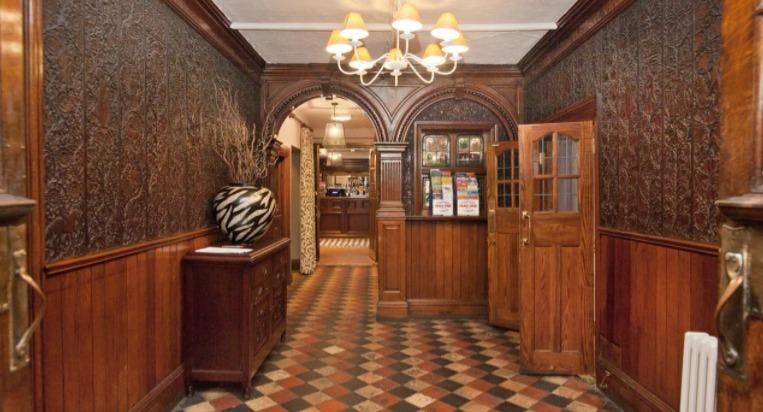 Photo of restaurant Ye Olde Griffin Hotel, March in Town Centre, March