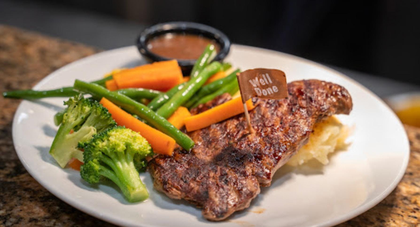 Restaurant Narwee Hotel in Narwee, Sydney