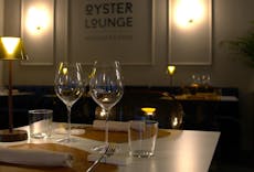 Restaurant Oyster Lounge in Quadrilatero, Turin