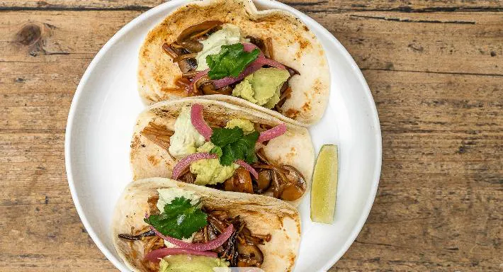 Photo of restaurant Room Two Ten in Freshwater, Sydney - Photo 3