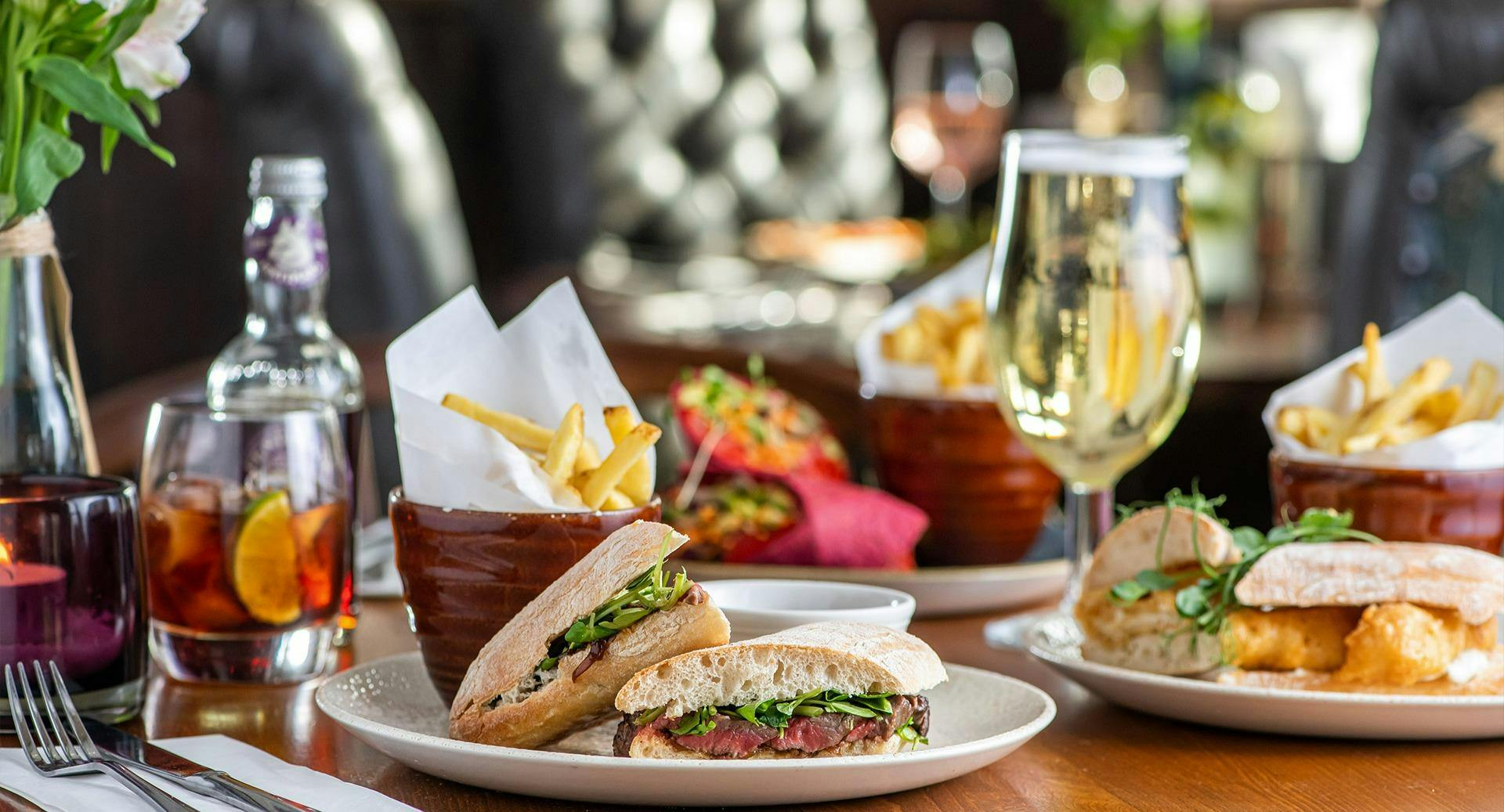 Photo of restaurant The Crown in Town Centre, Harlow