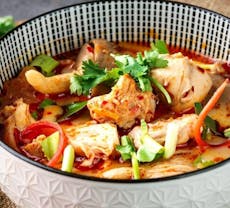 Restaurant Suk's Thai Kitchen in Farrer Park, Singapore