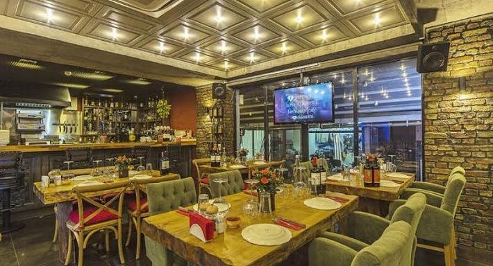 Yeşilköy, Istanbul şehrindeki Dallas Steakhouse restoranının fotoğrafı