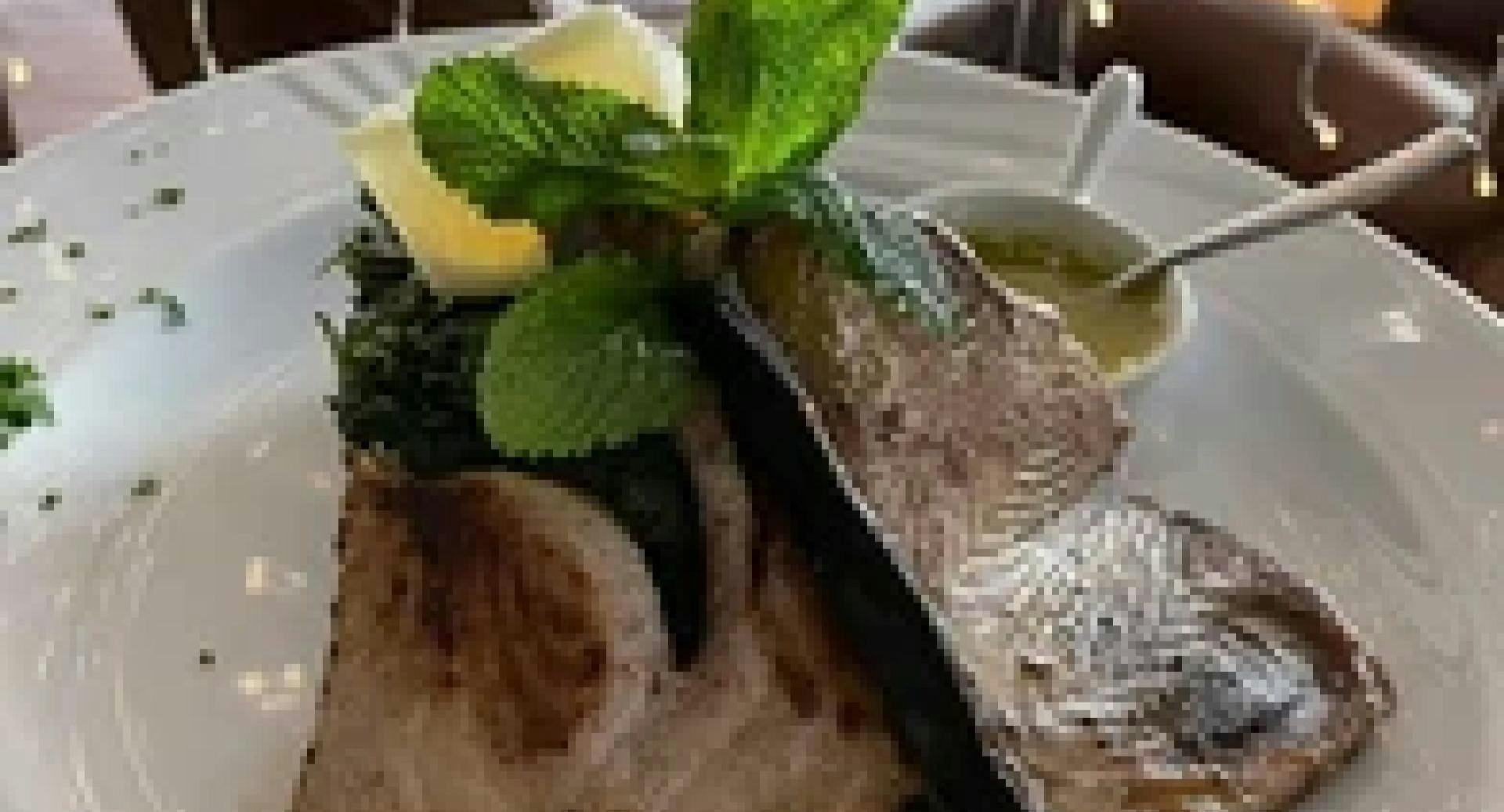 Restaurant Garden Restaurant Gardanella in Peschiera Borromeo, Milan