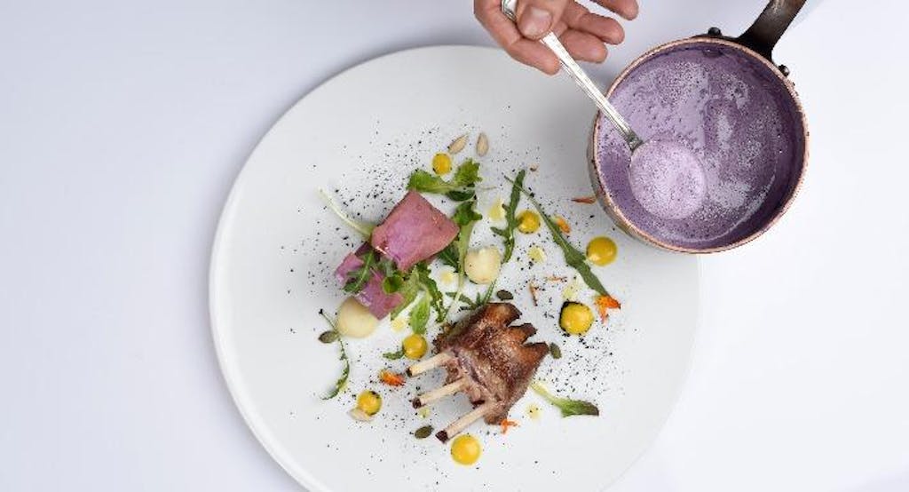 Una delle creazioni dello chef Nicola Batavia - Fonte: Quandoo