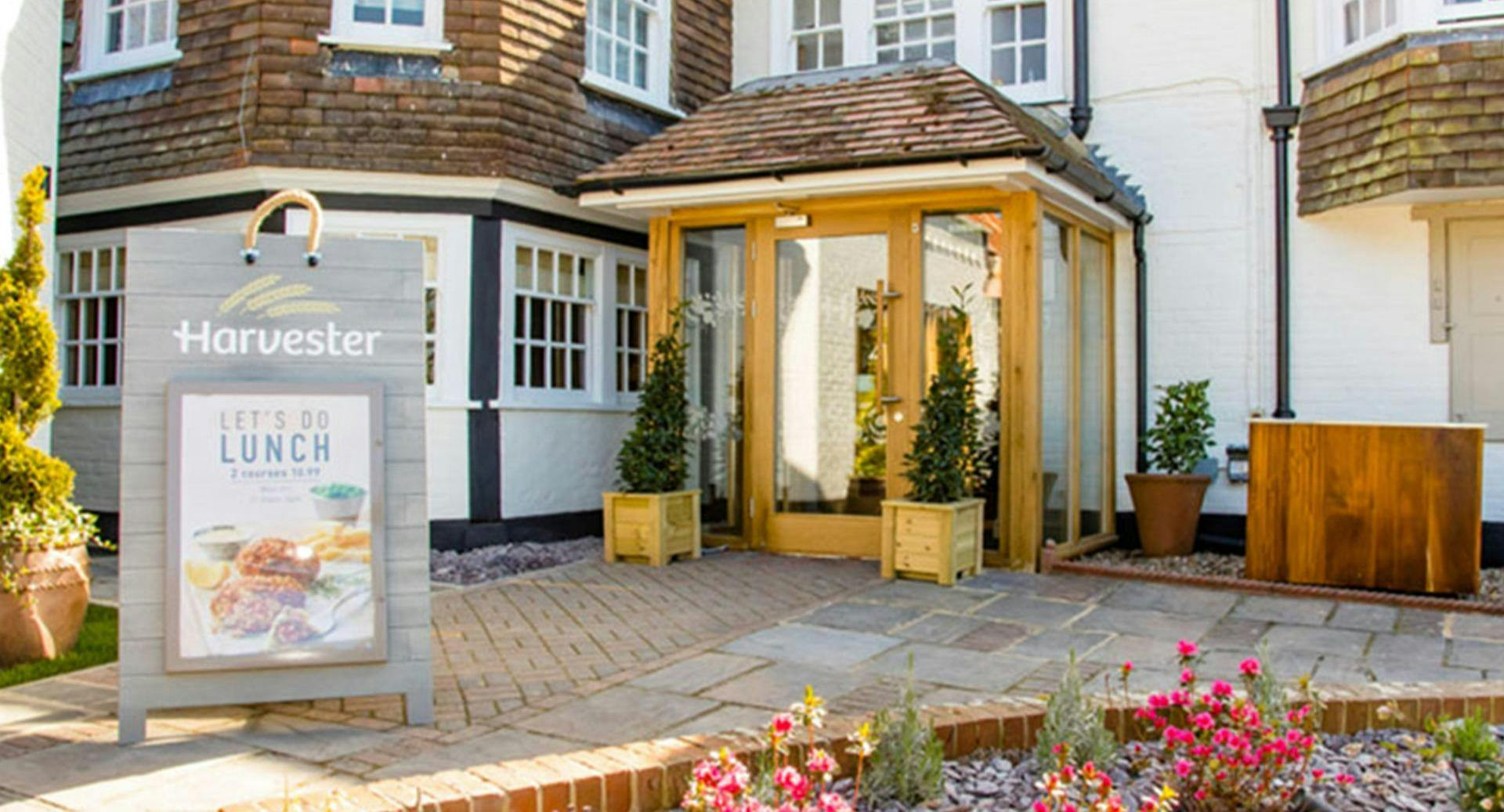 Image 1 of restaurant HARVESTER POTTERS KILN LOWESTOFT