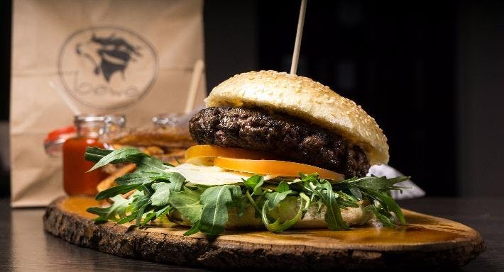 Photo of restaurant Loewe Burger Restaurant in Dellviertel, Duisburg - Photo 3