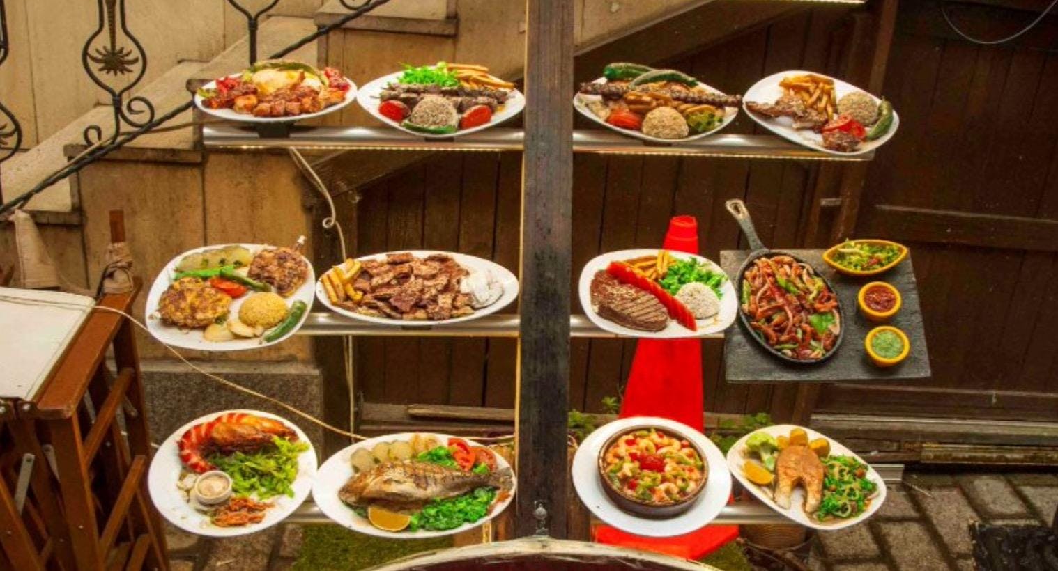 Restaurants open near me for take out discount