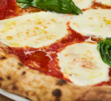 Restaurant Rossopomodoro - Outlet La Reggia Marcianise in Marcianise, Caserta