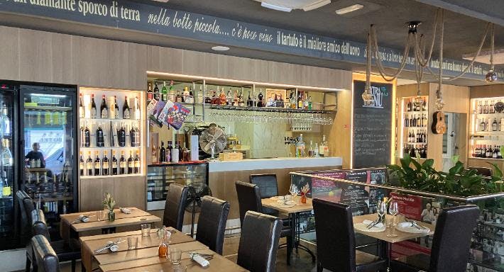 Restaurant Golden Truffle in Centre, Asti