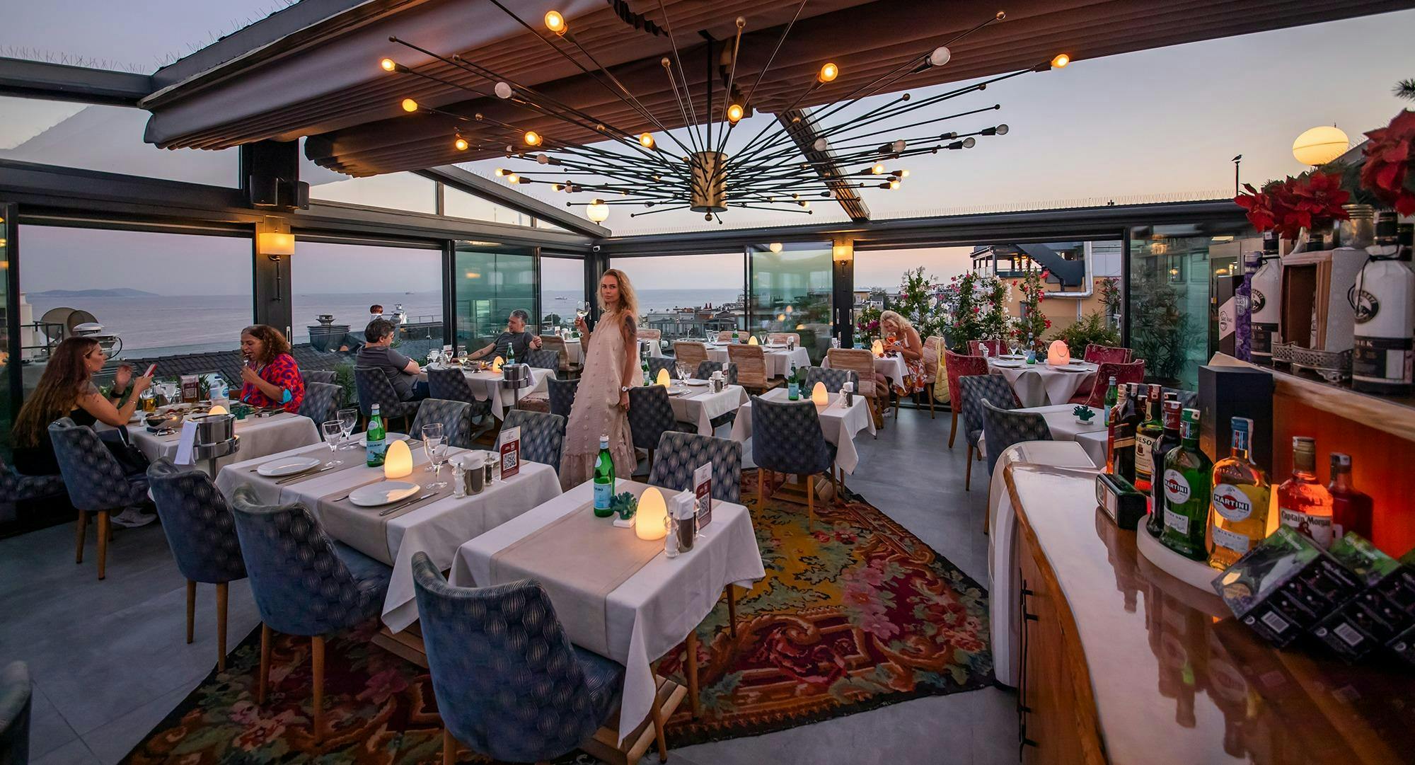 Sultanahmet, İstanbul şehrindeki Tria Terrace Restaurant restoranının fotoğrafı - Photo 2