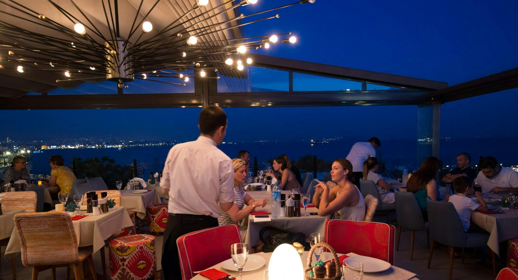 Sultanahmet, İstanbul şehrindeki Tria Terrace Restaurant restoranının fotoğrafı - Photo 10