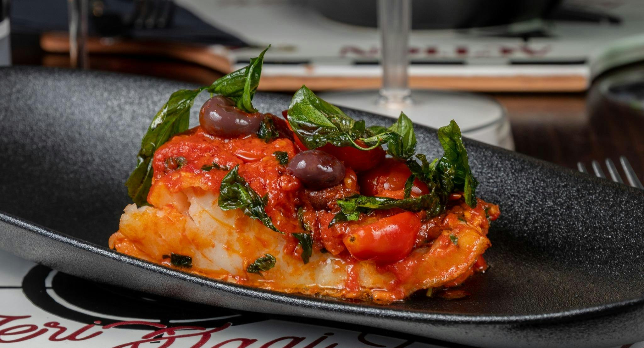 Restaurant Trattoria Pizzeria Ieri, Oggi, Domani in Centro Storico, Naples