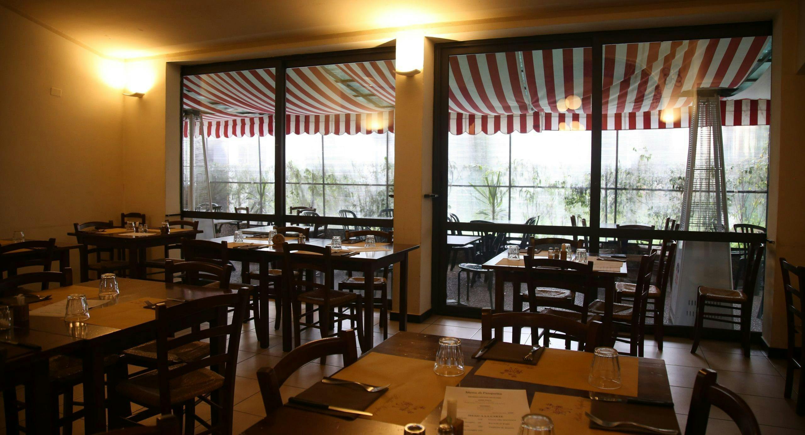 Photo of restaurant Trattoria Pizzeria Bella Napoli in Centre, La Spezia