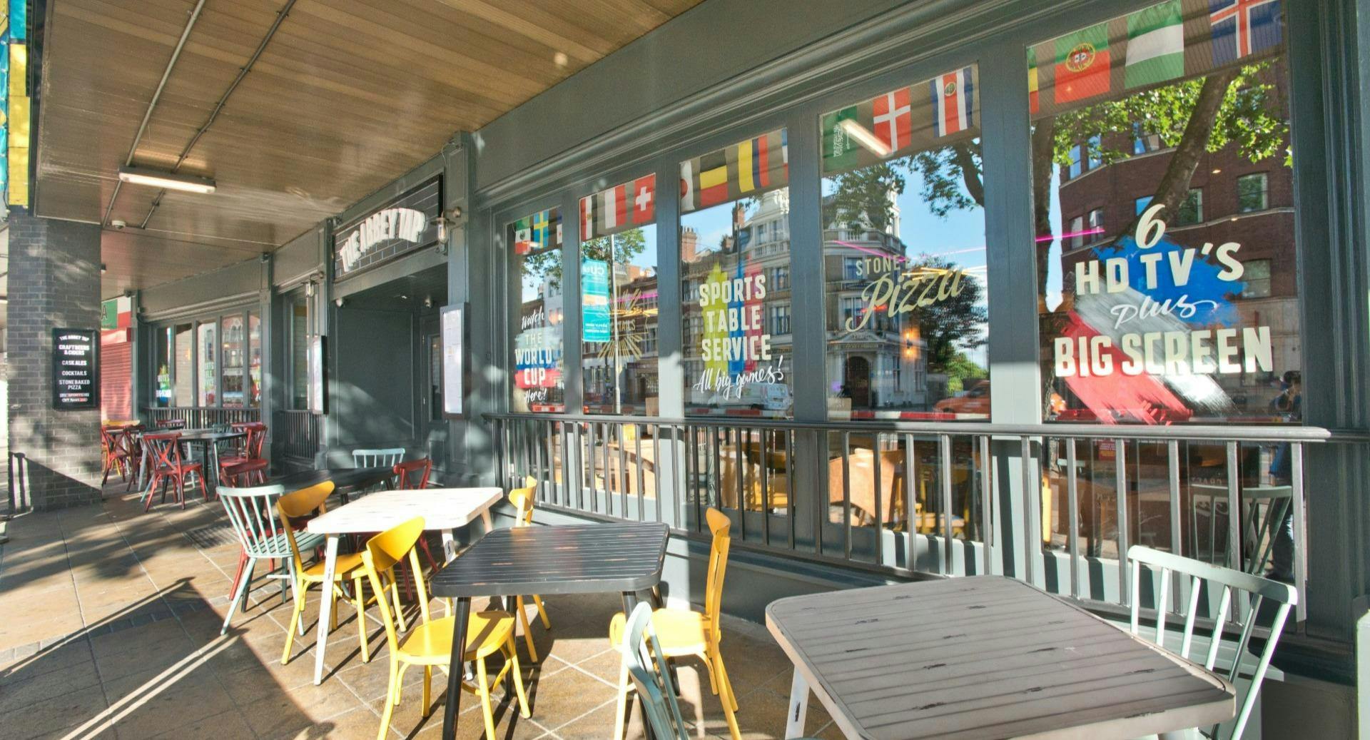 Restaurant The Abbey Tap, Stratford in Bank, London