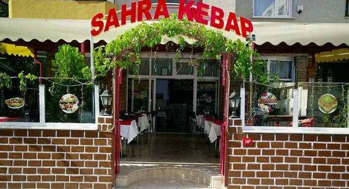 Kadıköy, İstanbul şehrindeki Nezih & Sahra Restaurant restoranının fotoğrafı