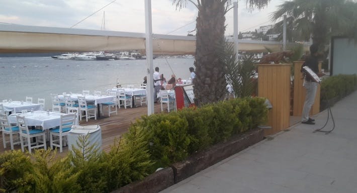 Göl Türkbükü, Bodrum şehrindeki Kallabalık Restaurant restoranının fotoğrafı