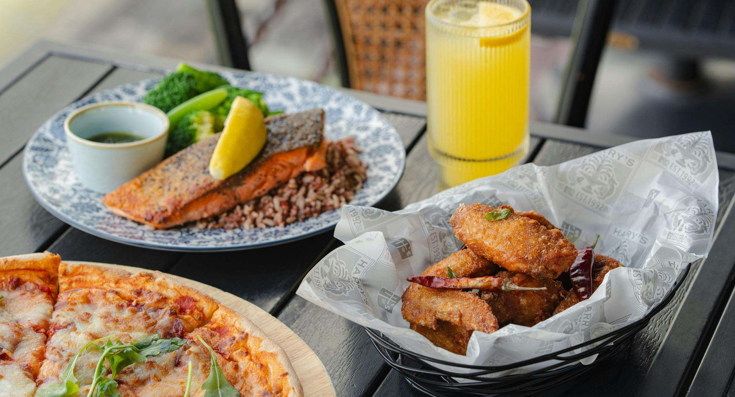 Photo of restaurant Harry's - South Beach in Esplanade, Singapore