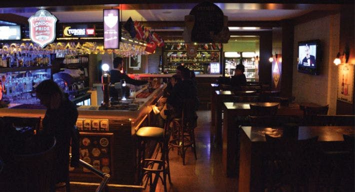Kadıköy, Istanbul şehrindeki Coupe Lounge & Pub restoranının fotoğrafı
