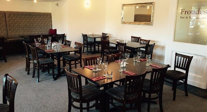 Image 1 of restaurant The Old Lodge - Gosport