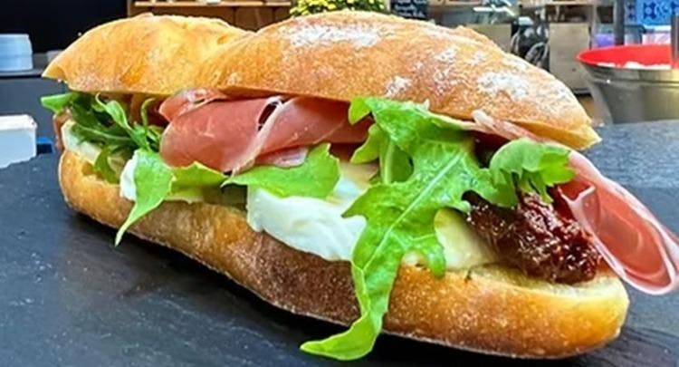 Bilder von Restaurant Delicato Foodservice & Kitchen Bar in Ehrenfeld, Köln - Photo 4