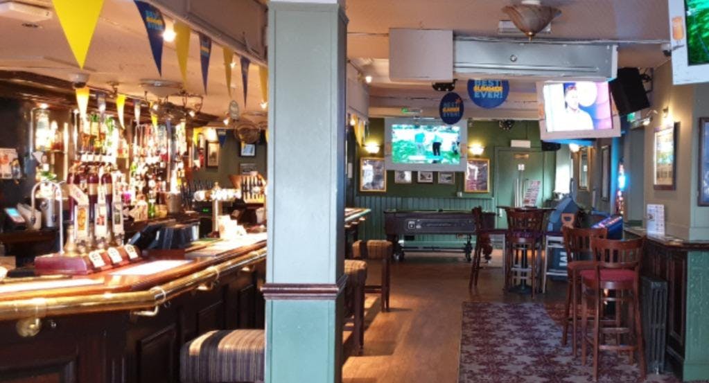 Photo of restaurant Crown Hotel Huddersfield in Newsome, Huddersfield