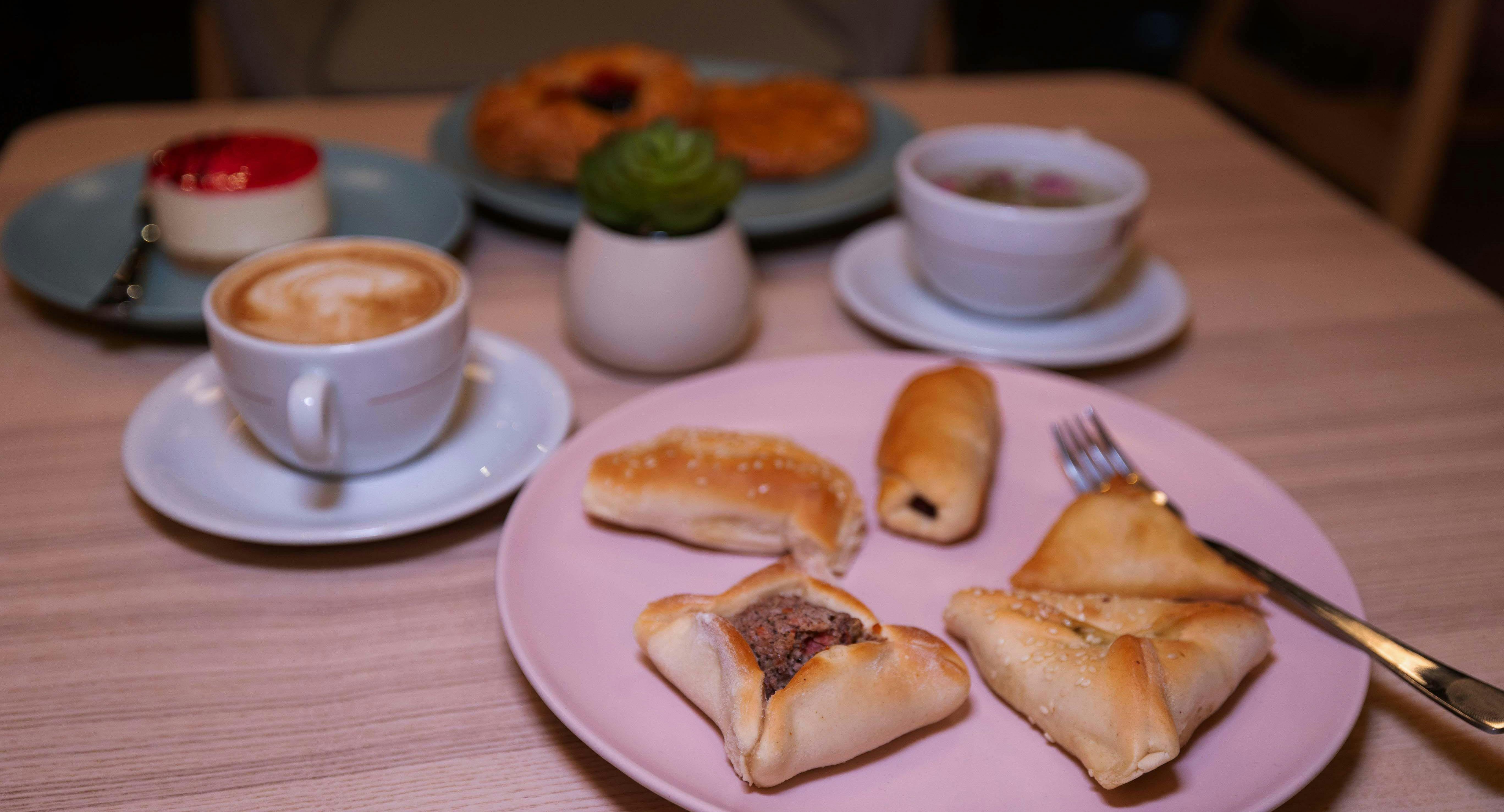 Photo of restaurant Tania's Of Hampstead in Hampstead, London - Photo 3