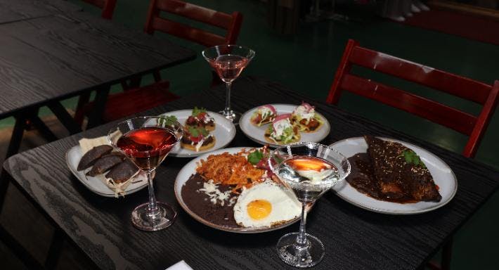 Photo of restaurant Three Compadres Tacos & Grill in Tooting Broadway, London - Photo 4