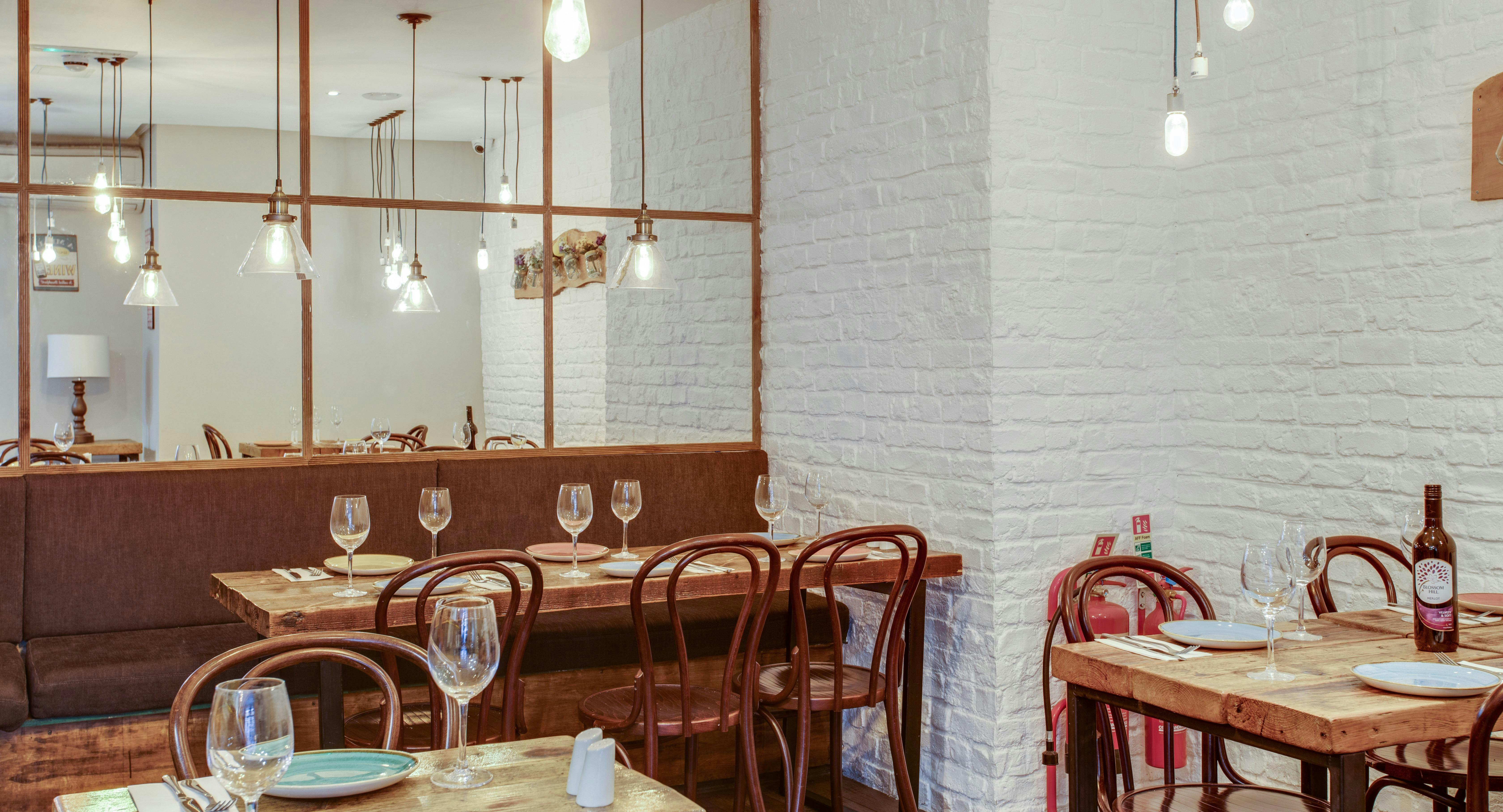 Photo of restaurant Mira Lebanese Restaurant in Bloomsbury, London - Photo 14