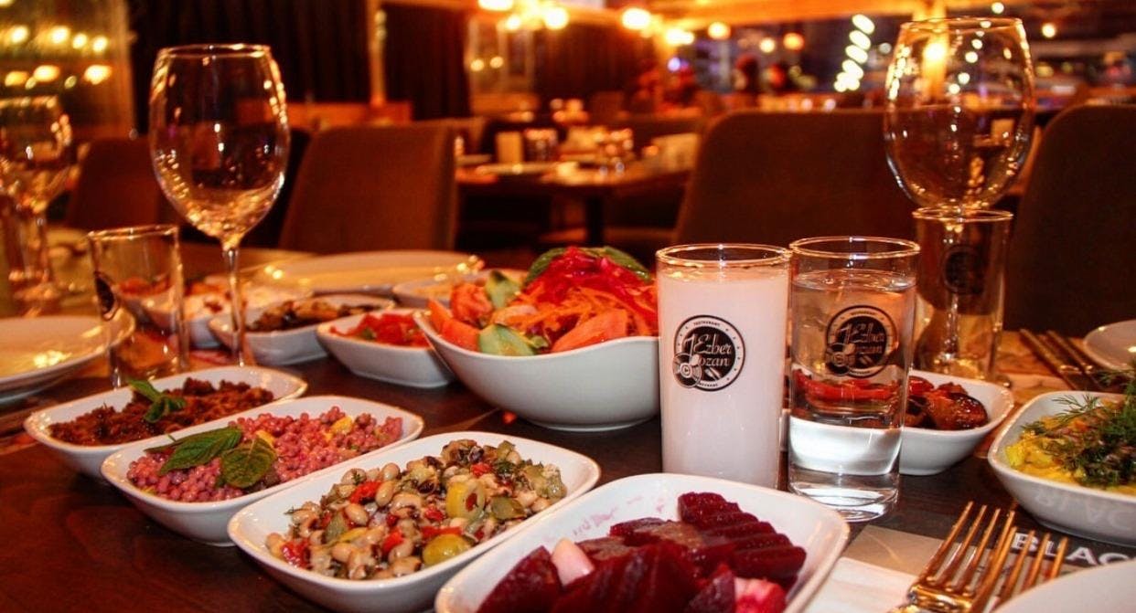 Photo of restaurant Ezberbozan Meyhane in Balmumcu, Istanbul