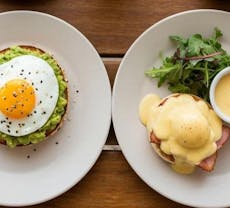 Restaurant Ilka Beach Cafe & Bar in Bondi Beach, Sydney