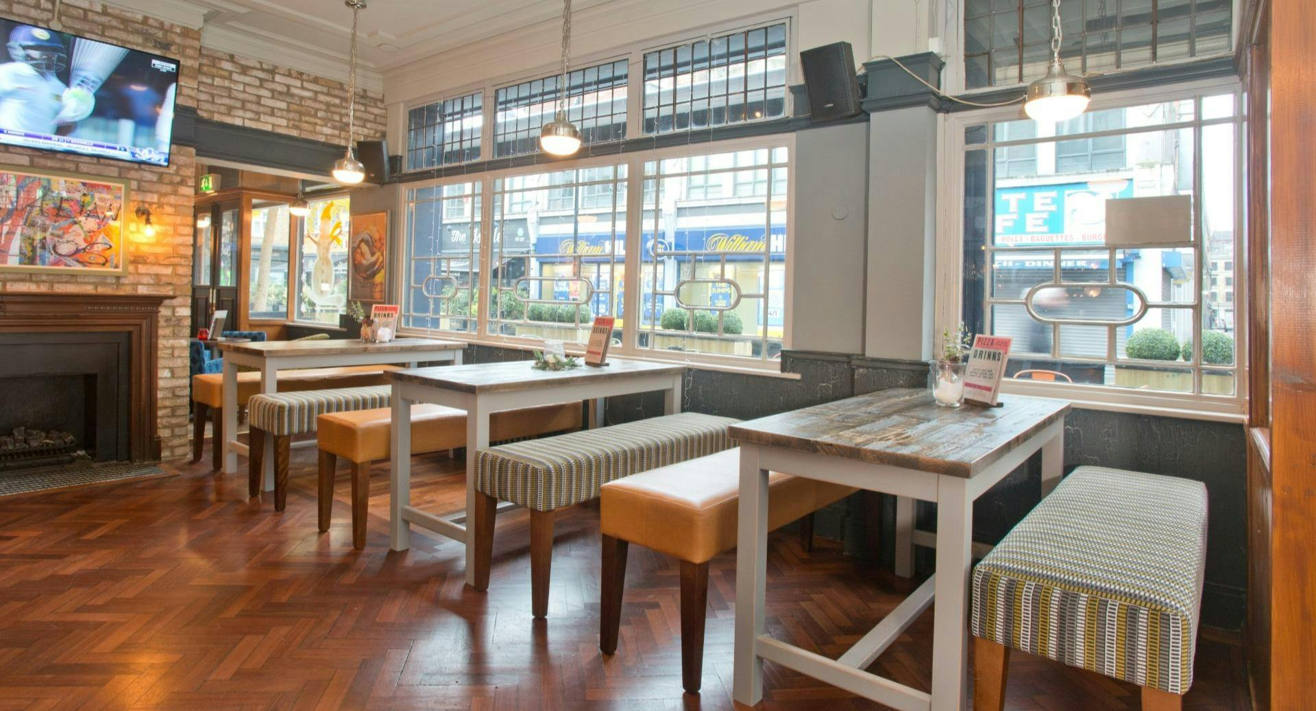 Restaurant The Whitecross Tap, London in Soho, London