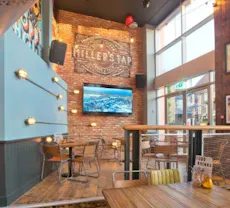 Restaurant Millers Tap Uxbridge in Uxbridge, London