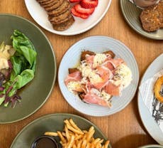 Restaurant Playfair Restaurant in The Rocks, Sydney