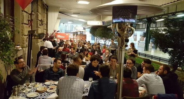 Kadıköy, İstanbul şehrindeki Mythos Meyhane Haydarpaşa restoranının fotoğrafı