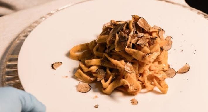 Restaurant La Cueva in Ariccia, Rome