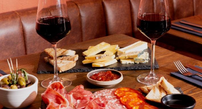 Photo of restaurant 68 and Shanghai in Soho, London - Photo 7