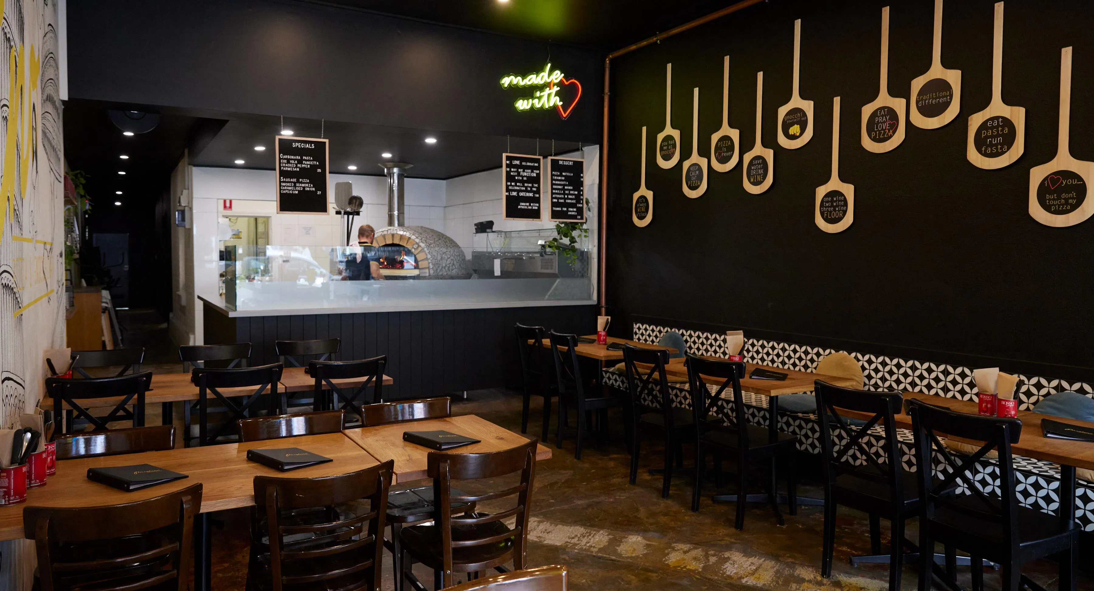 Photo of restaurant Piccolino Woodfired Pizza & Homemade Pasta in North Fitzroy, Melbourne - Photo 7