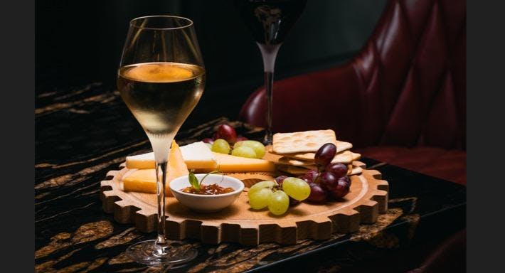 Photo of restaurant TDQ Steaks in Vauxhall, London - Photo 12