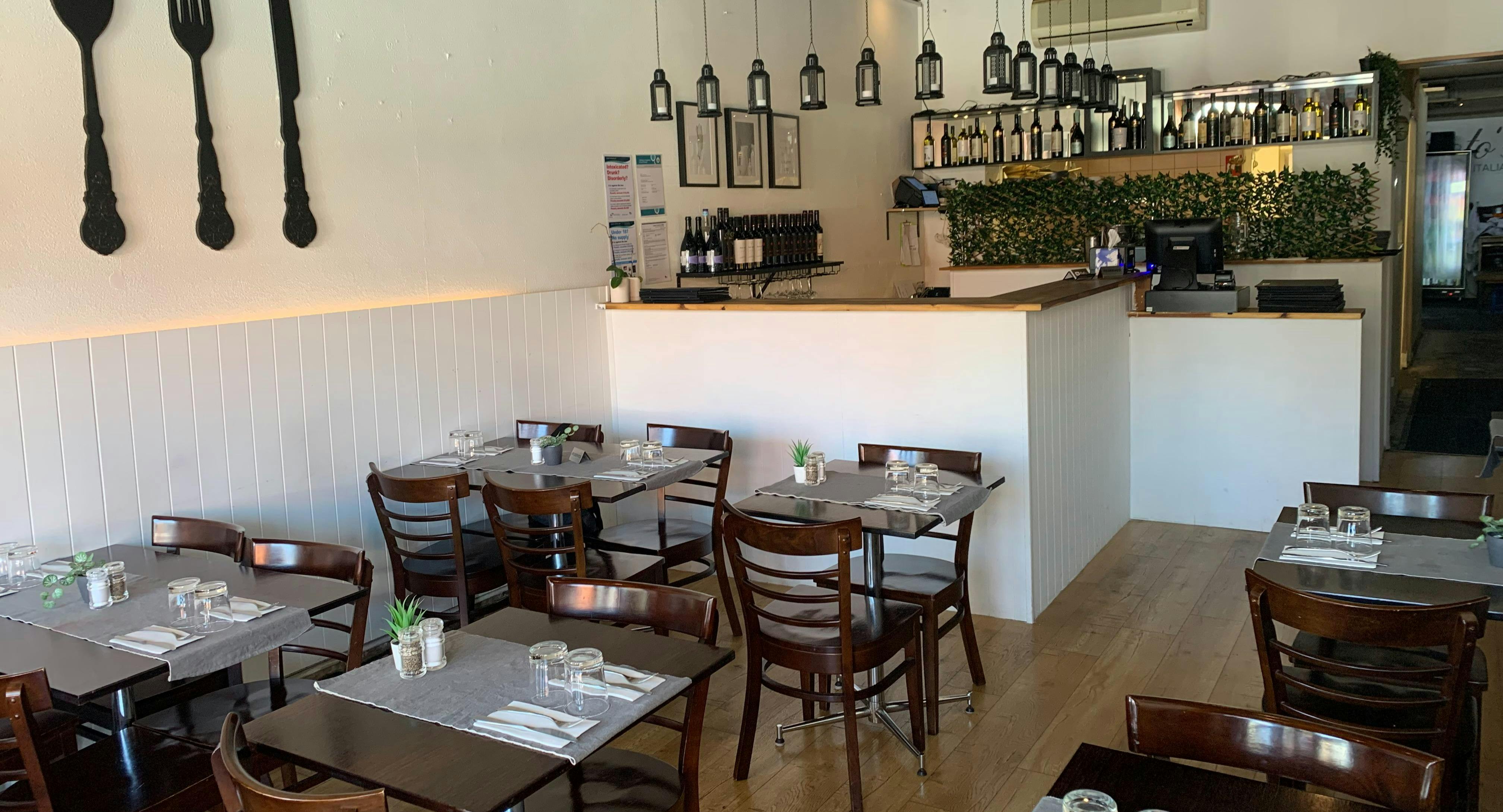 Restaurant Pesto’s Ristorante Italiano in St Kilda, Melbourne