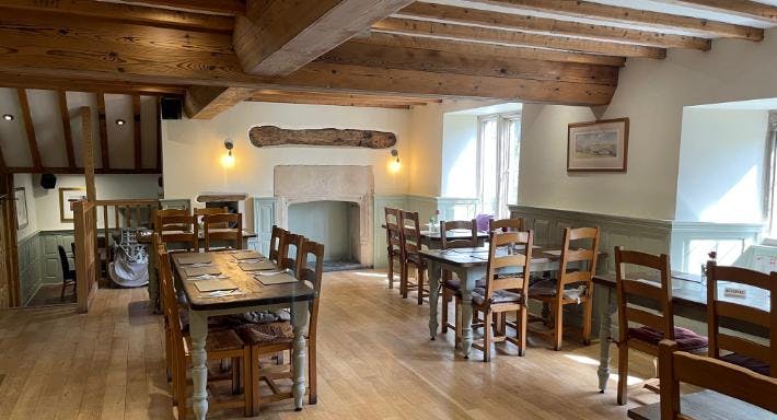 Photo of restaurant The Thatched Cottage Inn in Town Centre, Shepton Mallet