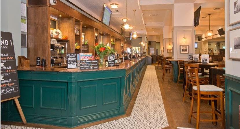 Restaurant The Sportsman, Stratford in Bank, London