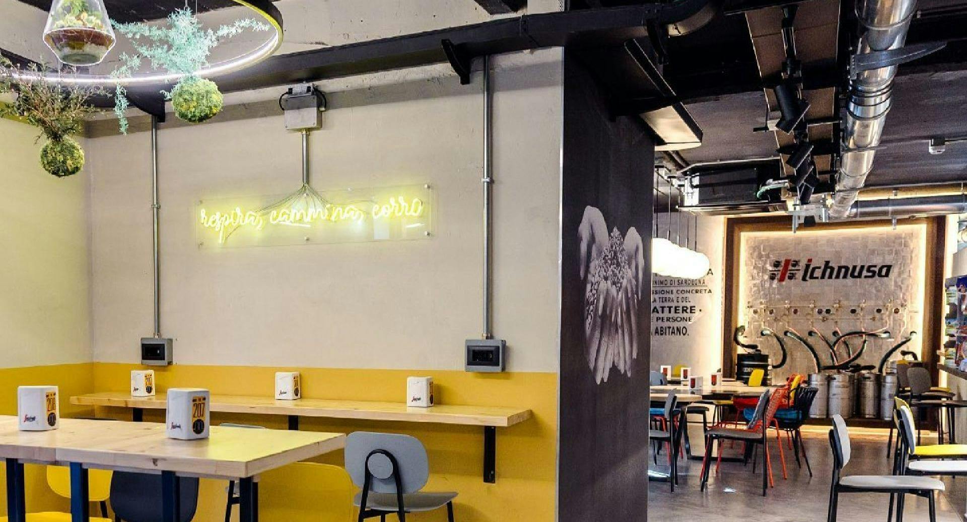 Photo of restaurant Marathon Hostel Beds & Beer in Centro Storico, Genoa - Photo 6