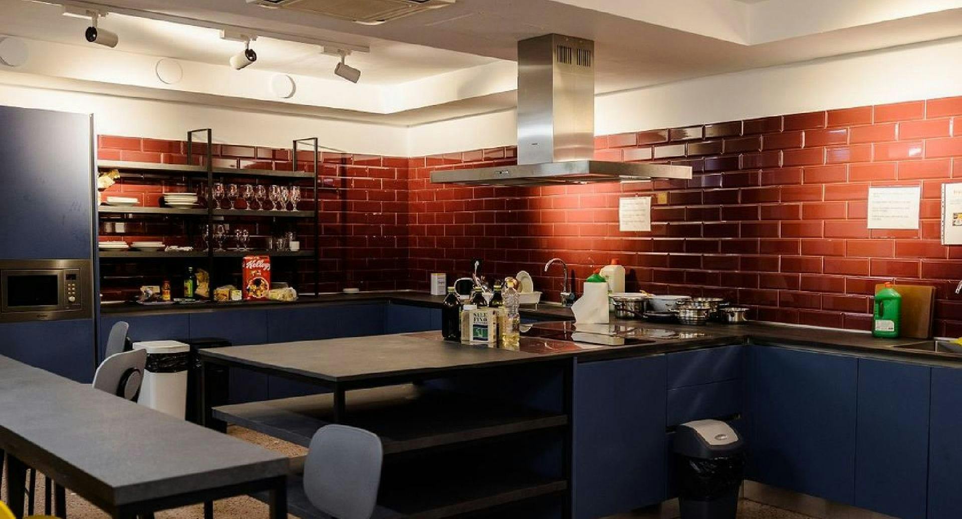 Photo of restaurant Marathon Hostel Beds & Beer in Centro Storico, Genoa - Photo 5