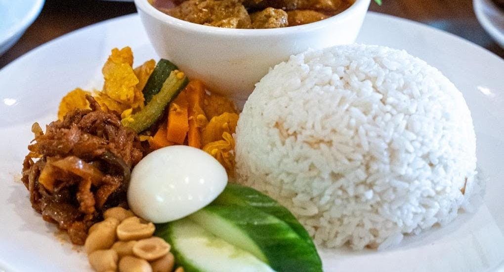 Restaurant Sixteen H Murrumbeena in Murrumbeena, Melbourne