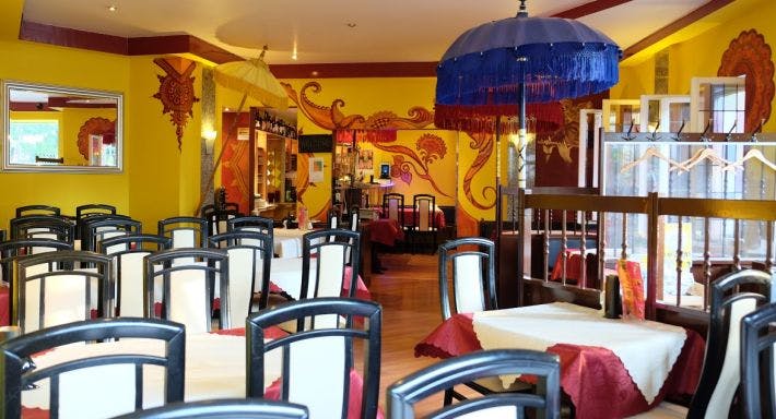 Image 1 of restaurant Holi