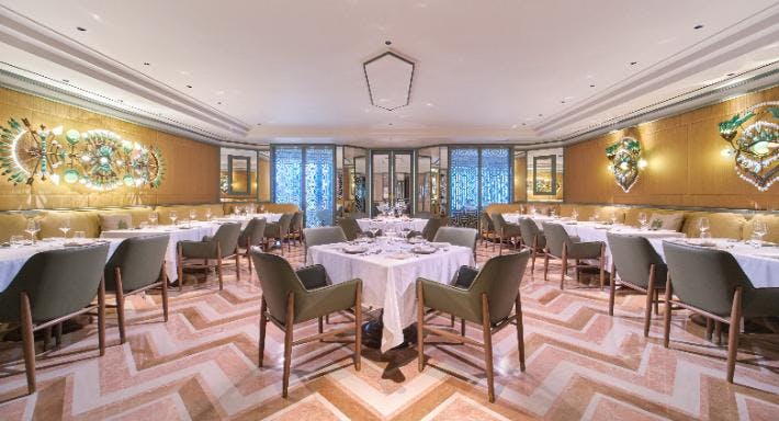 Image 1 of restaurant Yantra