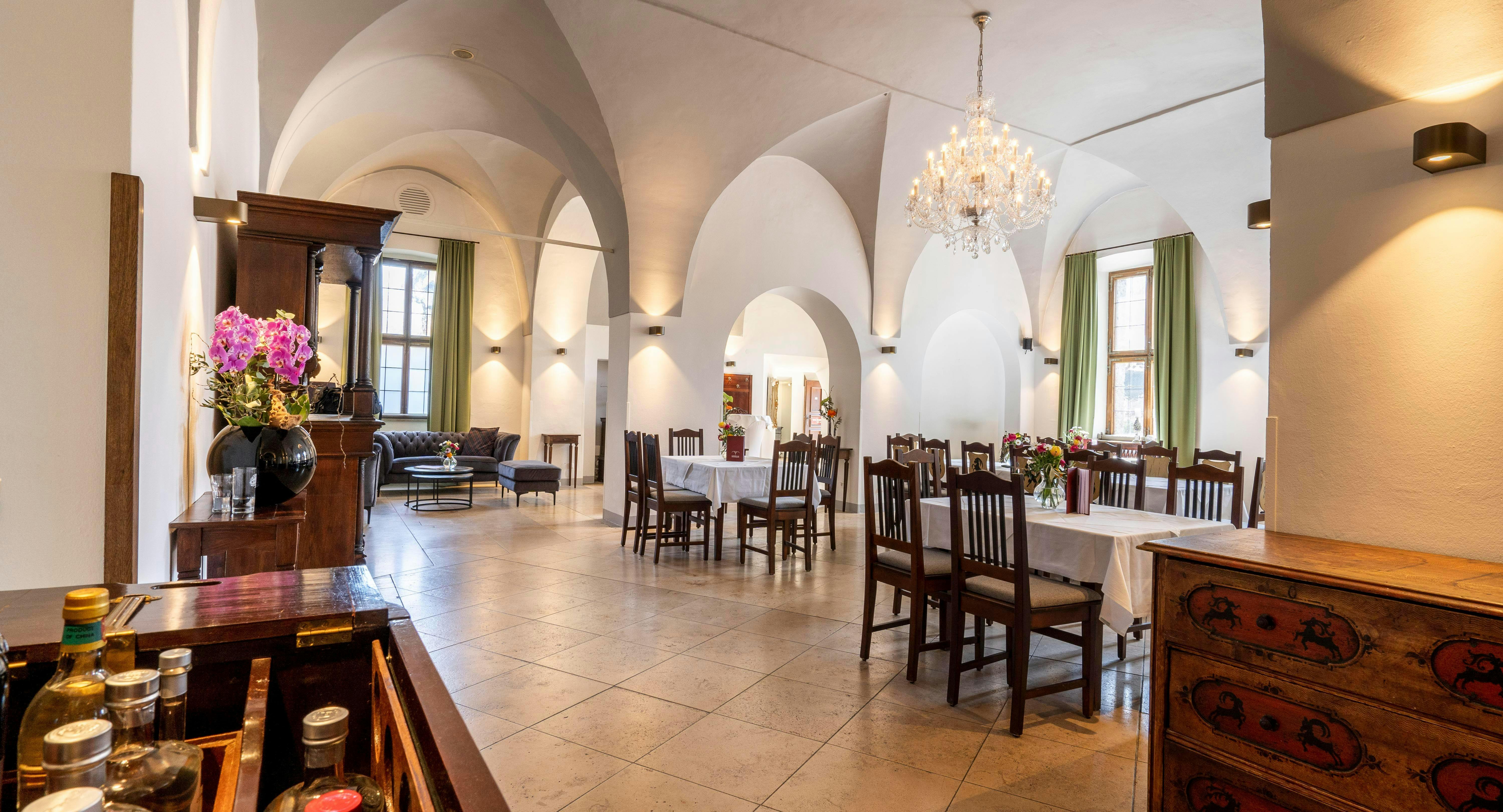 Restaurant Gasthaus zu Schloss Hellbrunn in Salzburg-Süd, Salzburg