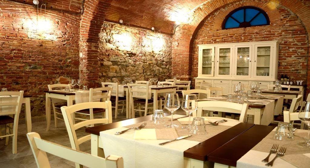 Foto del ristorante Osteria Da Cucciolino a Centro città, Pisa